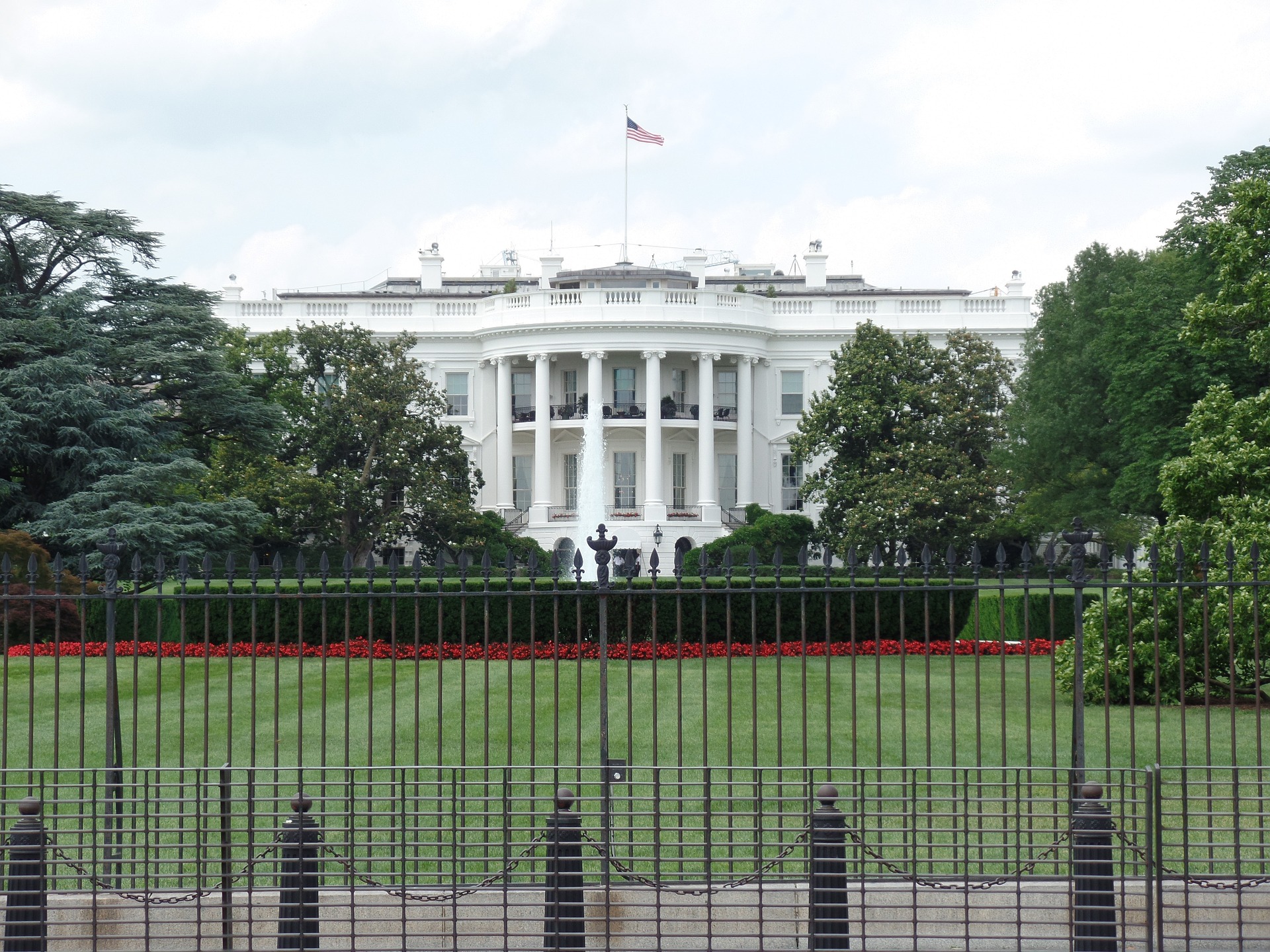 Transition of U.S president’s power supports markets