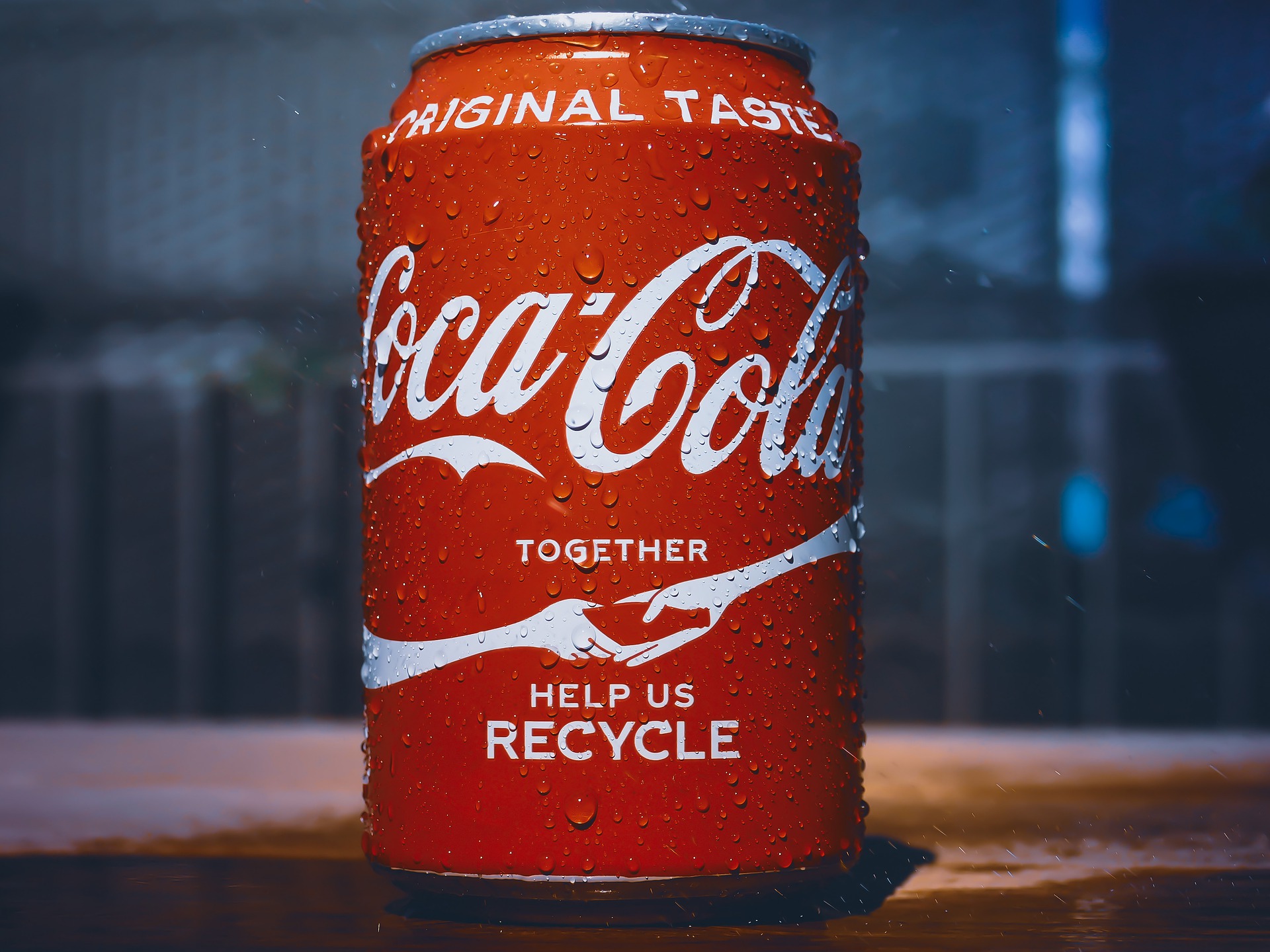 Decrease of revenues of the Coca-Cola