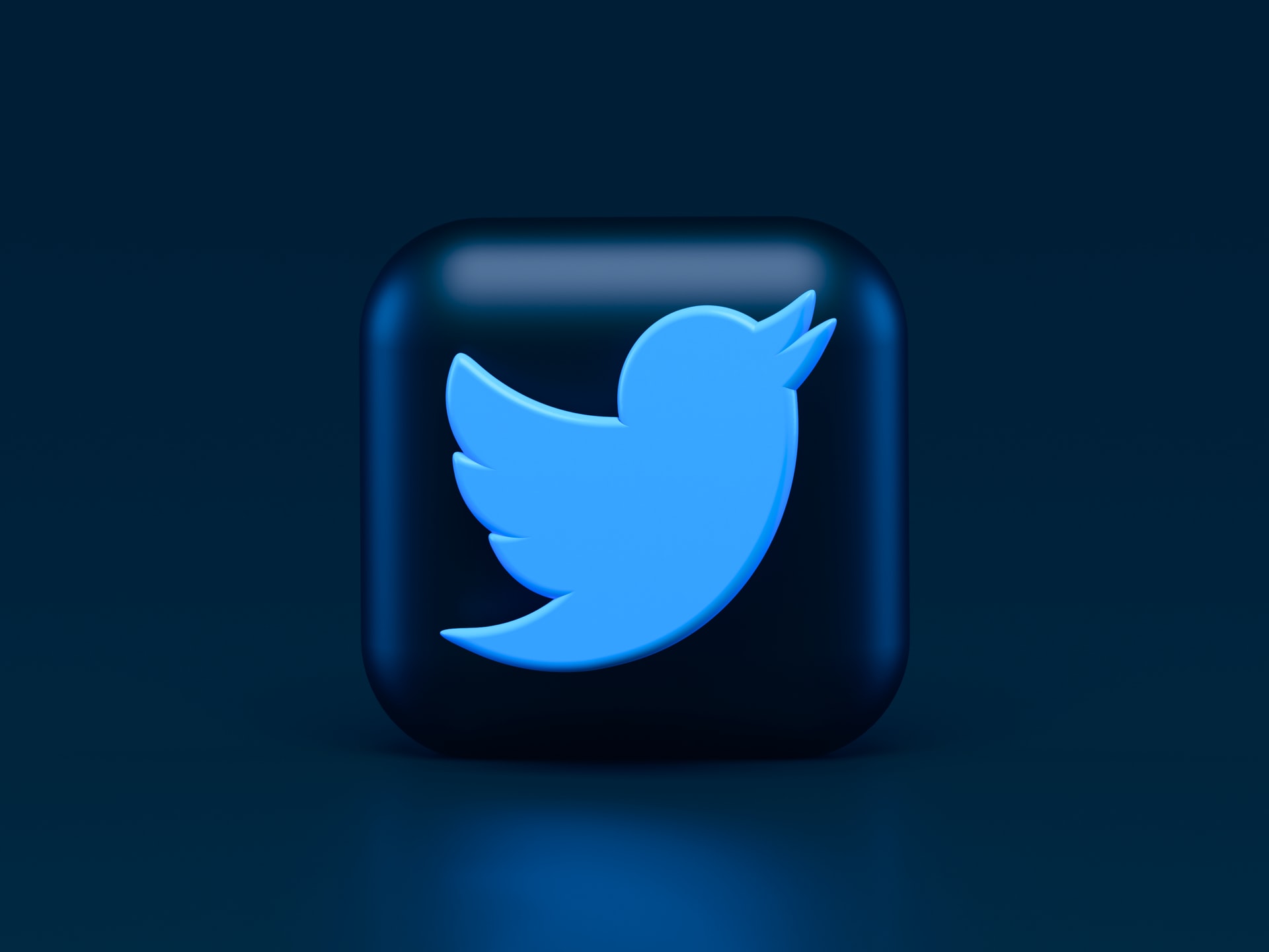 Twitter began deal talks with Elon Musk