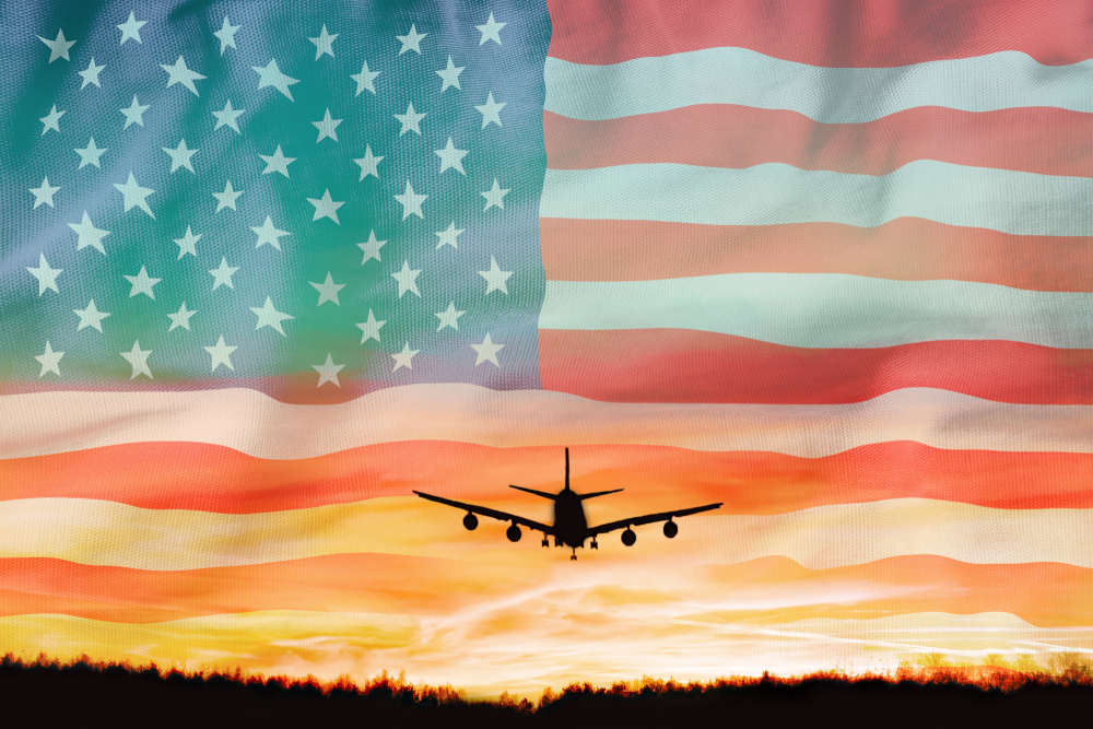 Airlines in U.S. cancelled nearly 700 flights