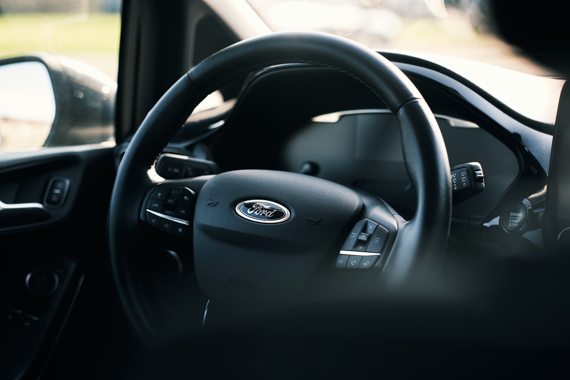 Ford cancelled 3,000 jobs