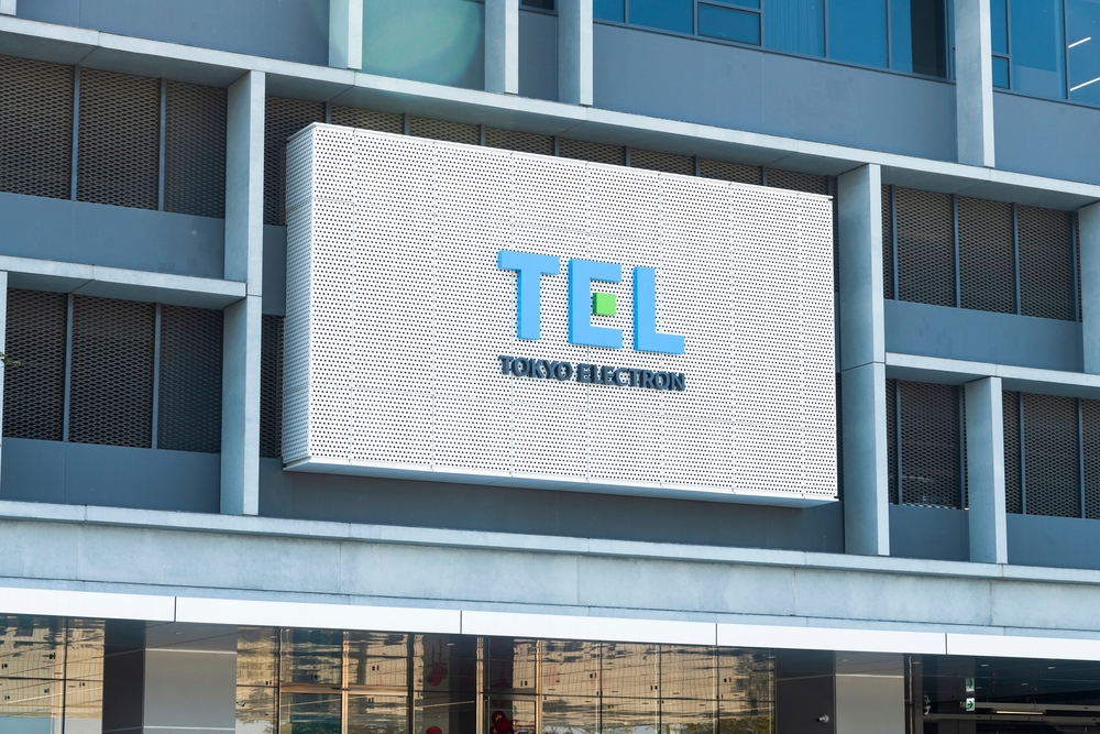 Tokyo Electron điều chỉnh tăng dự báo lợi nhuận và triển khai chương trình mua lại cổ phiếu quy mô lớn.